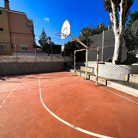 Private Garden 100 M From The Sea Apartment *