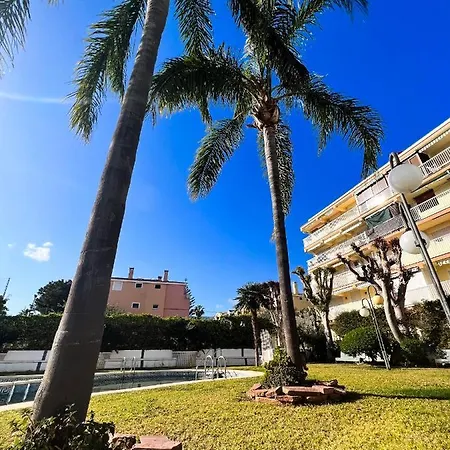 Private Garden 100 M From The Sea Apartment